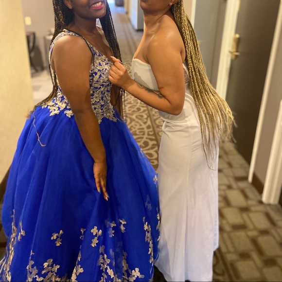 Quinceanera/Prom dress - Picture 6 of 10